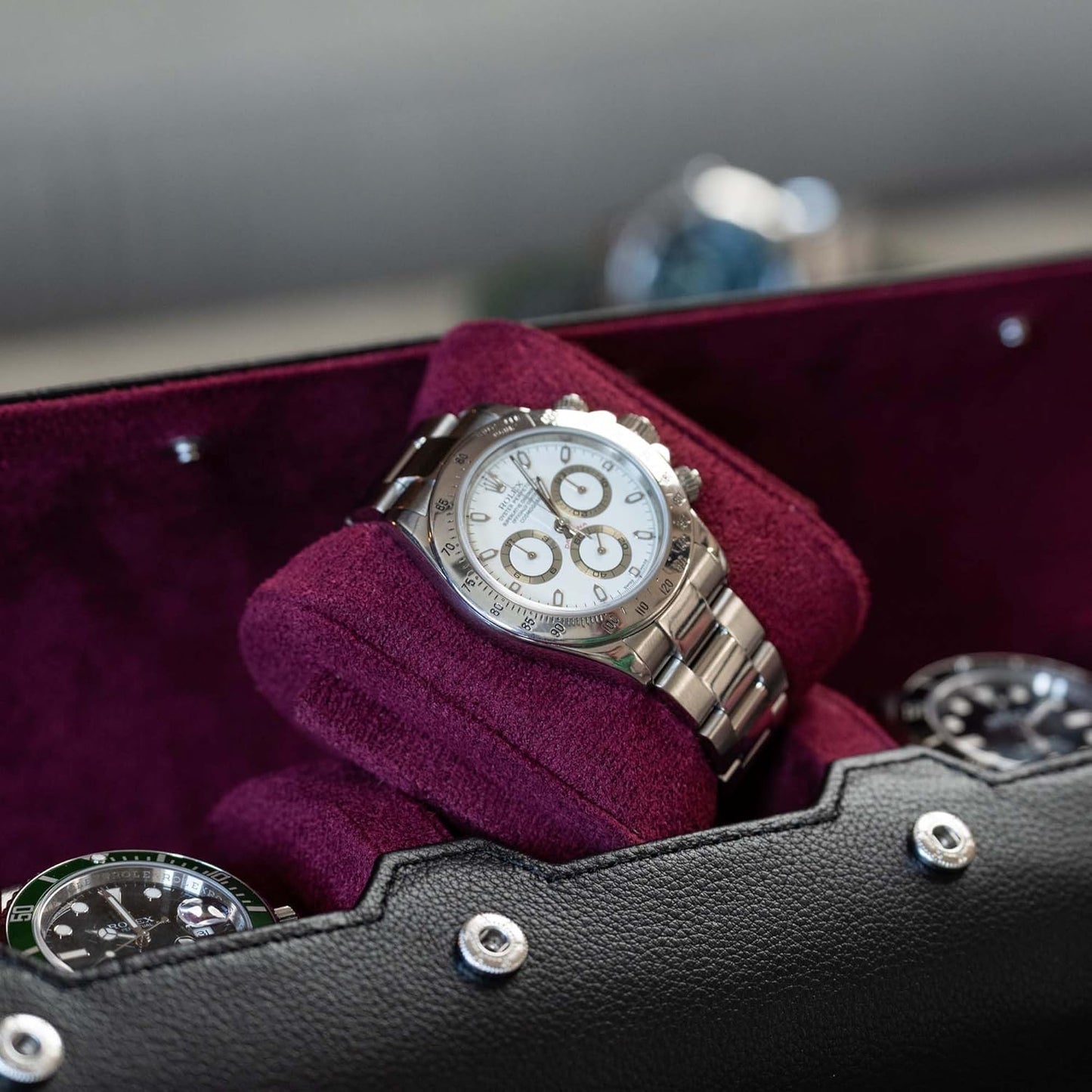 DailyWatch | Watch Roll Travel Case For 4 Watch | Luxury Watch Case In Genuine Black Leather With Soft Velvet Interior | Watch Case Protect, Store, & Display Your Watches | Black Cherry