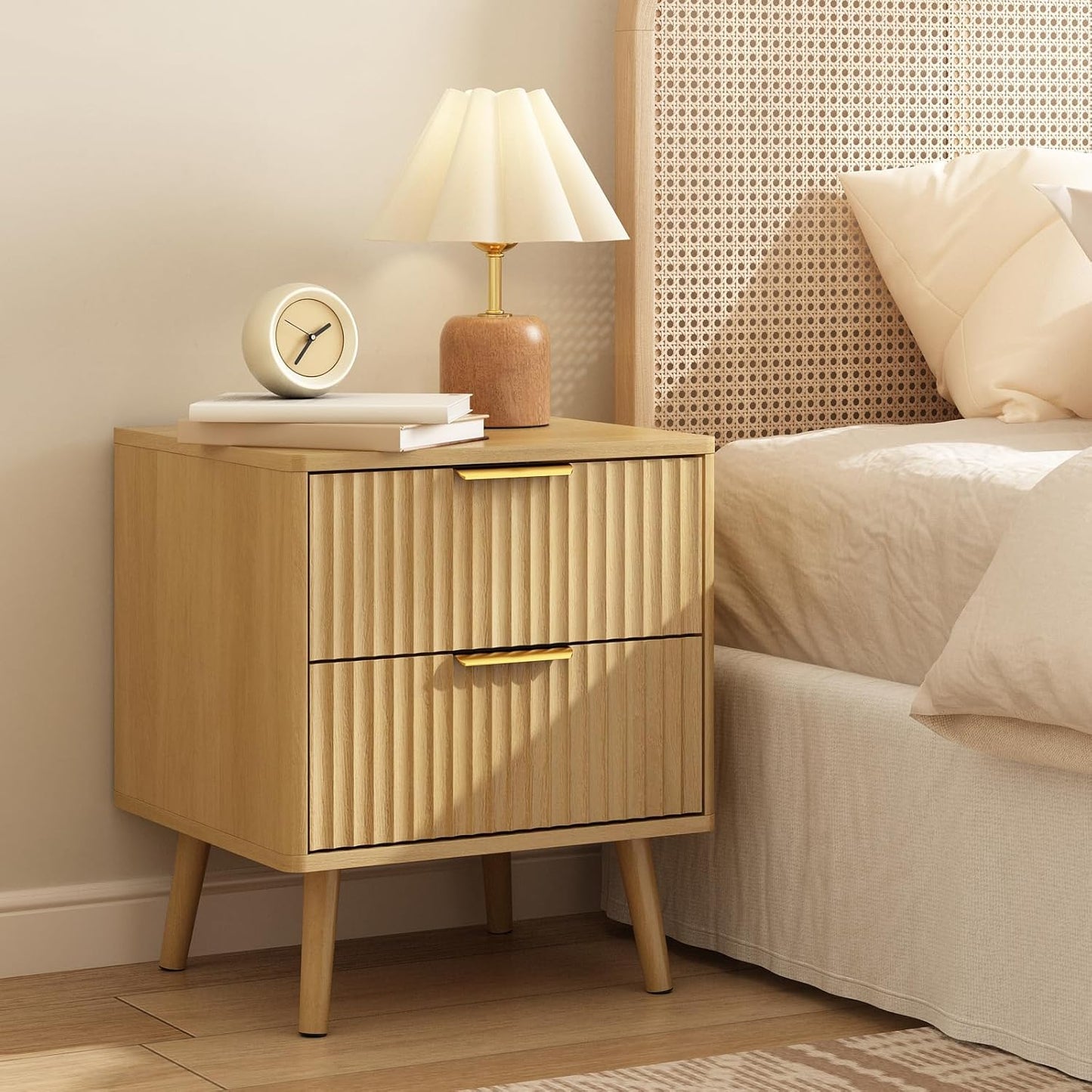 CARPETNAL Fluted Nightstand, Oak Bedside Table with 2 Drawers and Gold Handles, Wood End Table Mid Century Night Stands for Bedroom Living Room