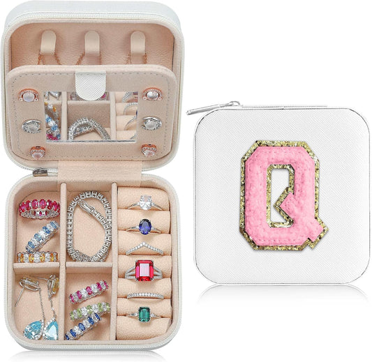 Parima Jewelry Organizer Box, Small Jewelry Box for Women Girls Initial Q Travel Jewelry Case Small Jewelry Organizer Box Travel Jewelry Case Jewelry Box Organizer - Letter Q, White