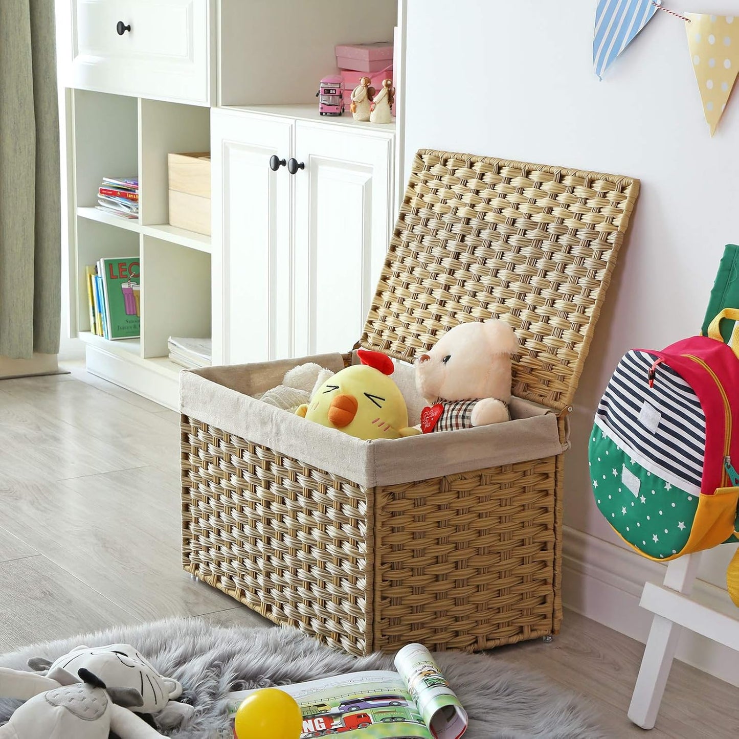 SONGMICS Storage Basket with Lid, Woven Blanket Storage Bin with Handles, Foldable, Removable Liner, Metal Frame, for Bedroom, Laundry Room, 17.2 Gallons (65 L), Natural URST56NL