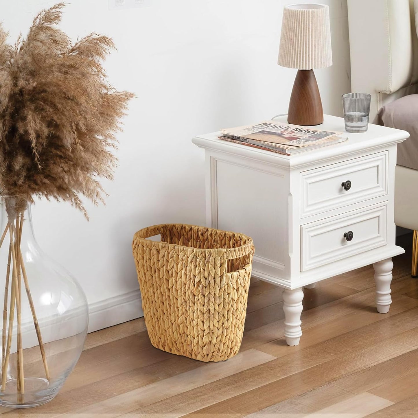 GREENATURAL Wicker Trash Can, Handwoven Water Hyacinth Waste Basket, Wicker Storage Bin with Natural Finish, Rustic Garbage Can for Laundry Room, Bathroom, Bedroom, Office, 13x7.5x12.25 inches