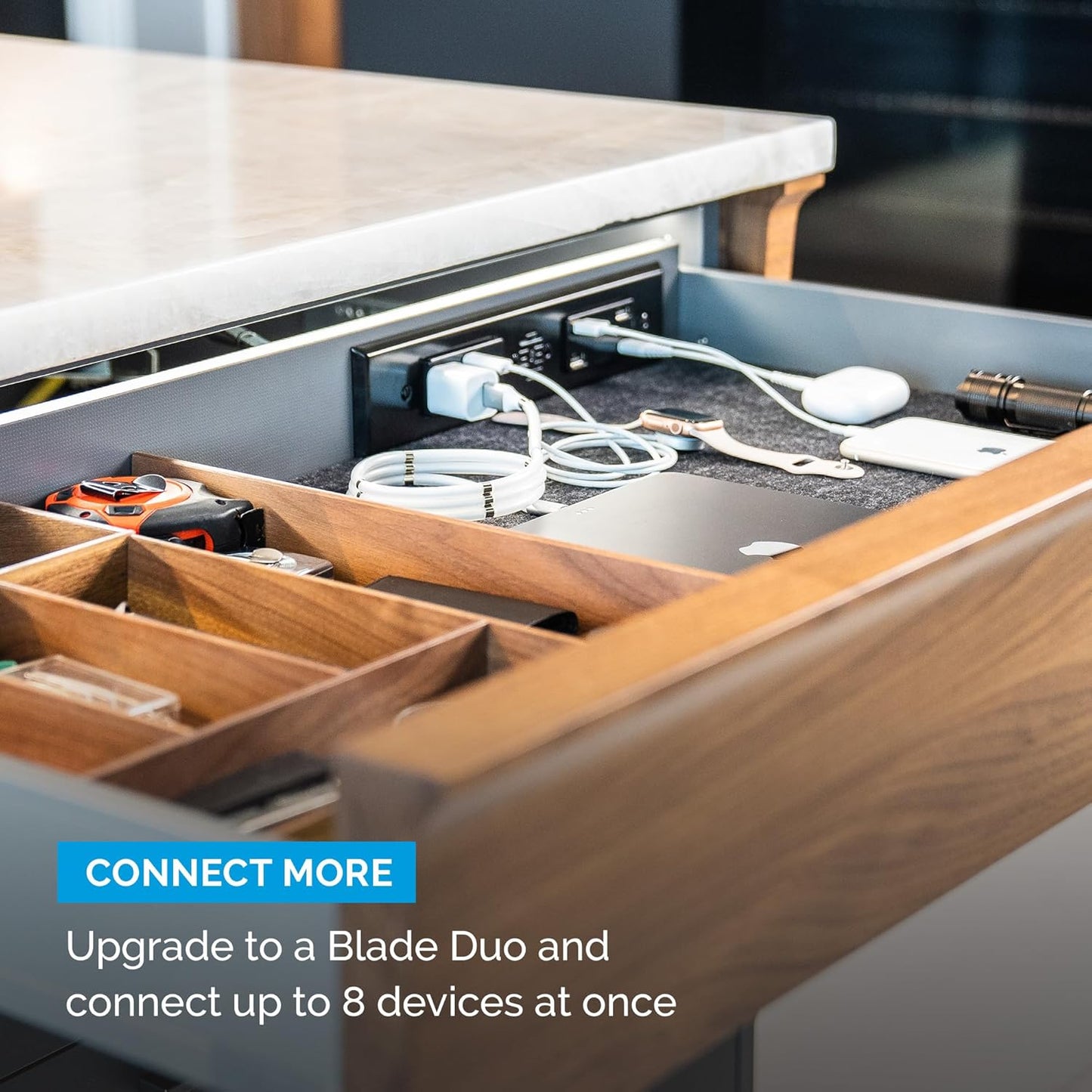 Docking Drawer Blade in-Drawer Outlet, Integrated Safety Shutoff, (2) USB-A & (2) 15 amp AC, Black