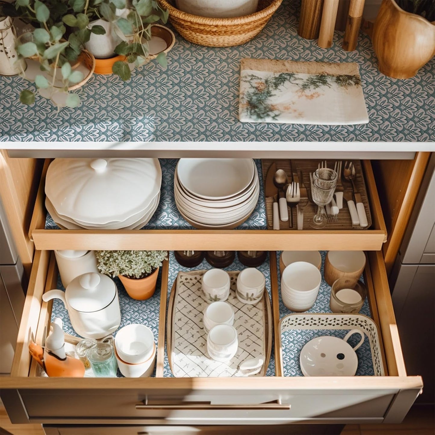 12" W x 60" L Floral Drawer and Shelf Liner for Cabinets, Non-Adhesive Strong Grip Non-Slip Flower Shelf Cabinet Kitchen Shelf Liners for Kitchen Cabinets
