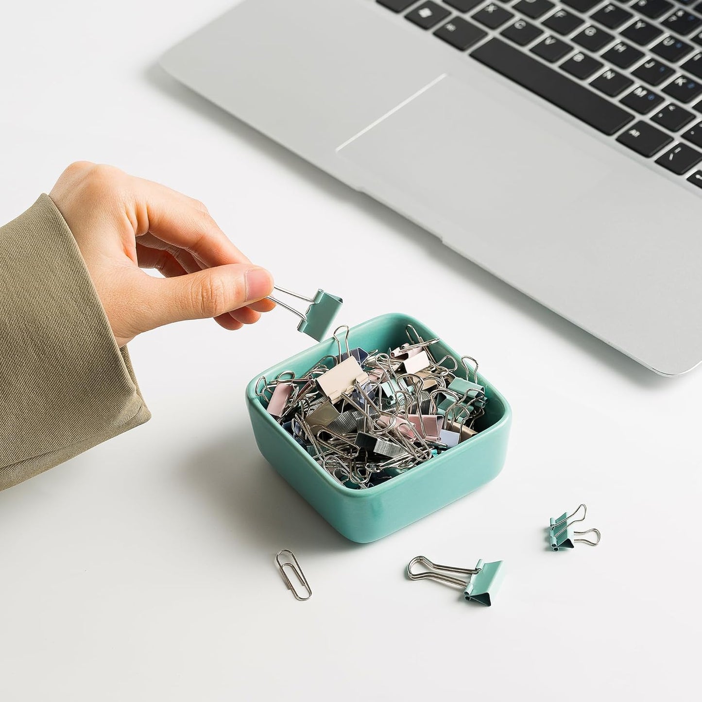 Ceramic Paper Clip Holder for Desk Cute Binder Holder Paperclip Holders for Office Paper Clips Dispenser Organizer desk décor (blue)