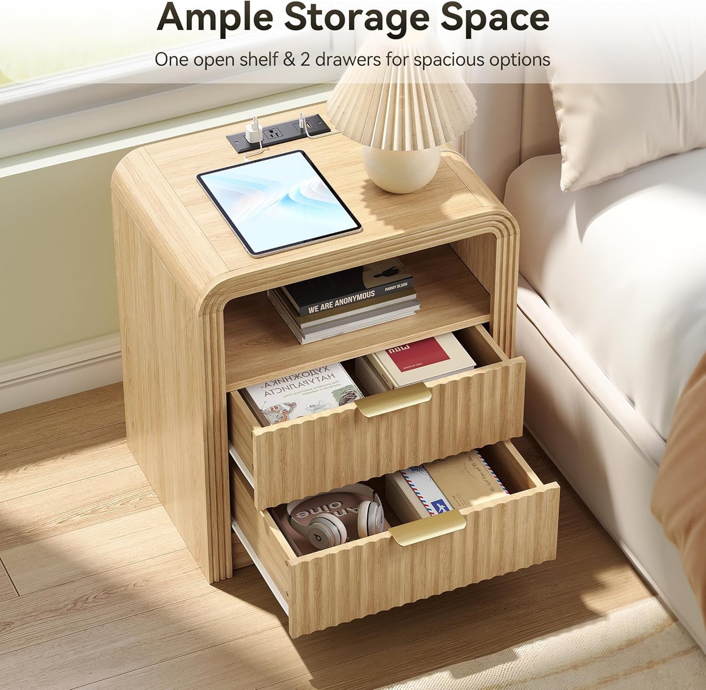 Fluted Nightstand with Charging Station, 19.7'' Wide Morden End Table with USB/Type-C Ports, 2 Drawers & Open Shelf, Curved Profile Design, Wood Bedside Table for Bedroom (Natural Oak)
