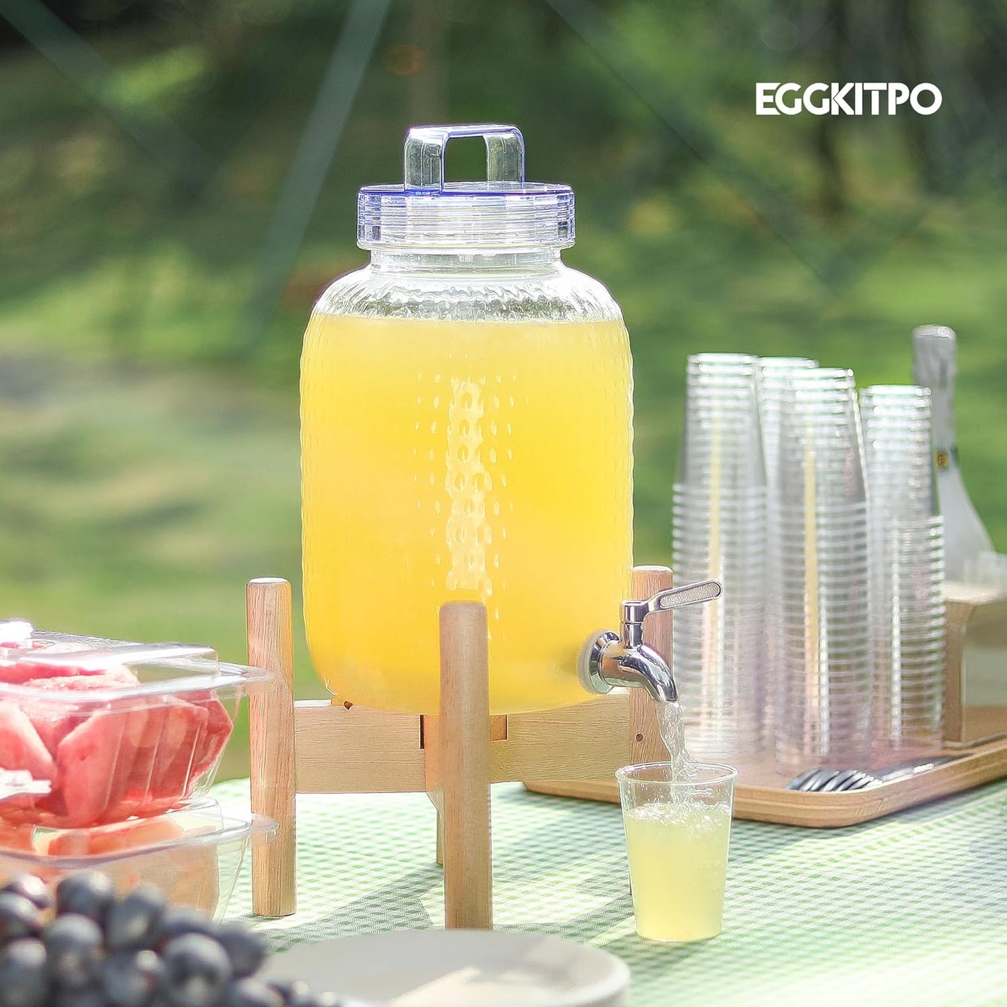 EGGKITPO 1.5 Gallon Drink Dispensers with Spigot and Elegant Stand for Parties Polycarbonate Lemonade Dispenser with Wood Stand Blue Cover Iced Beverage Dispenser for Water Punch Juice BPA FREE