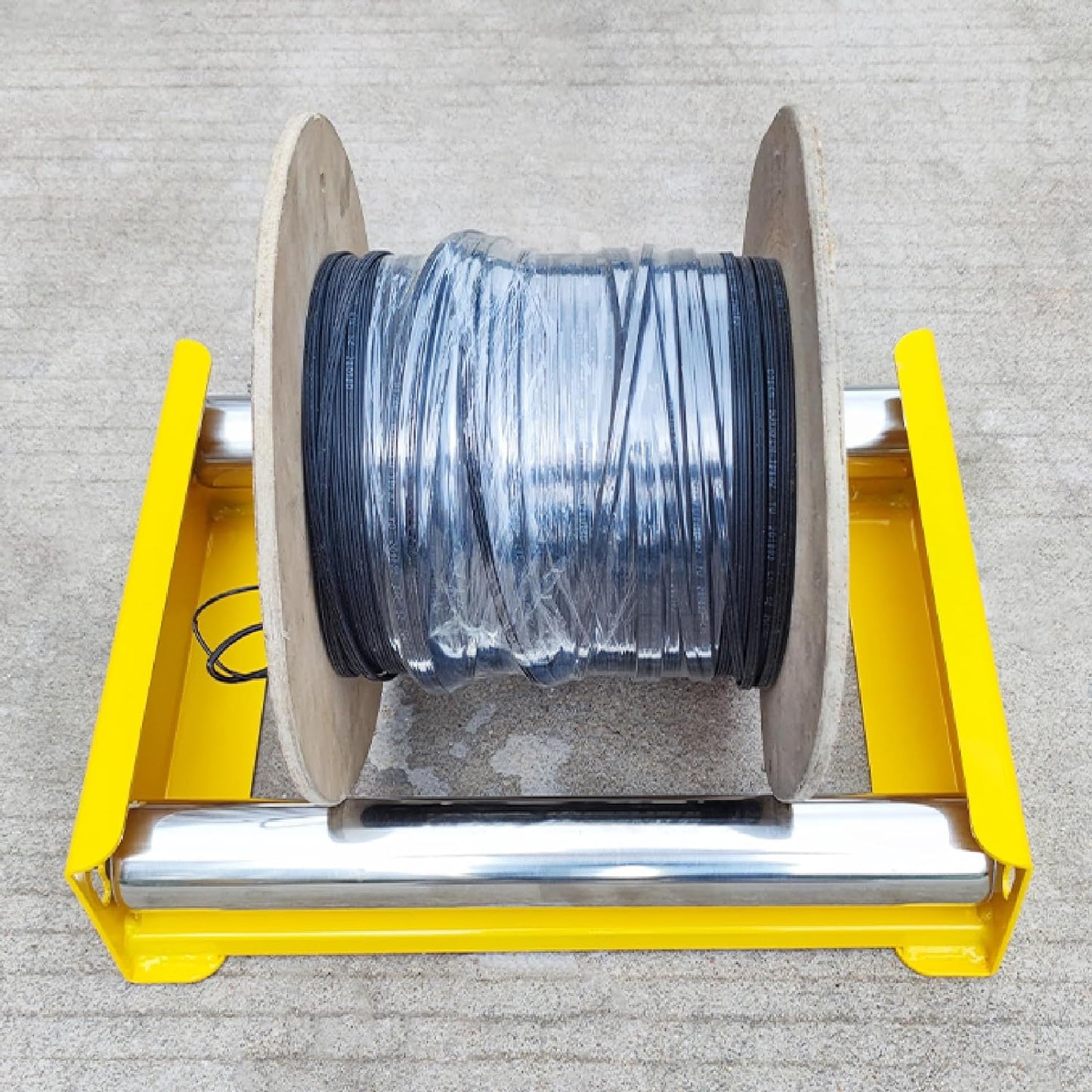 Cable Drum Roller Reel Dispenser Cable Roller Stand for Wire Reel Diameter 20cm to 50cm width 36cm S
