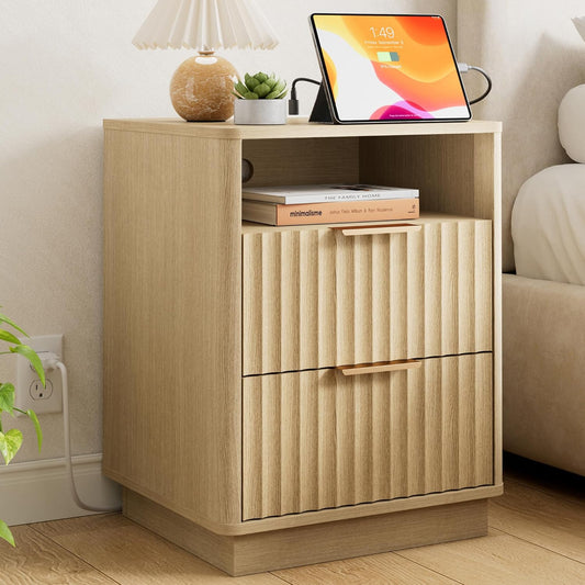 Fluted Nightstand with Charging Station, 18" Mid-Century Modern Night Stand, 2 Drawers End Table with Storage, Bedside Table for Bedroom Sofa Home Office, Curved Profile (Natural Oak)