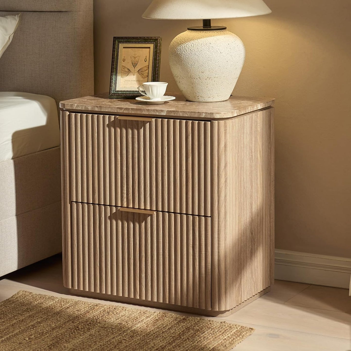 Fluted Nightstand with 2 Drawers, Bedside Table with Faux Marble-Top, Engineered Wood End Table with Curved Corners, Metal Handle, Modern Night Stand for Bedroom, Small Spaces, Natural Oak