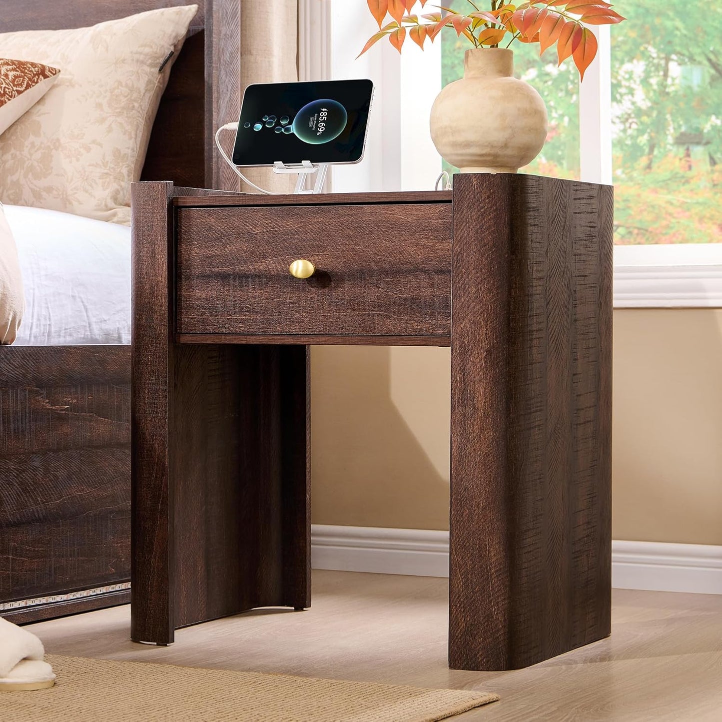 23.6" Tall Modern Nightstand with Charging Station, 22" Wide Curved Bedside Table with 1 Storage Drawer, Wooden Night Stand, Large End Table for Bedroom, Living Room, Brown