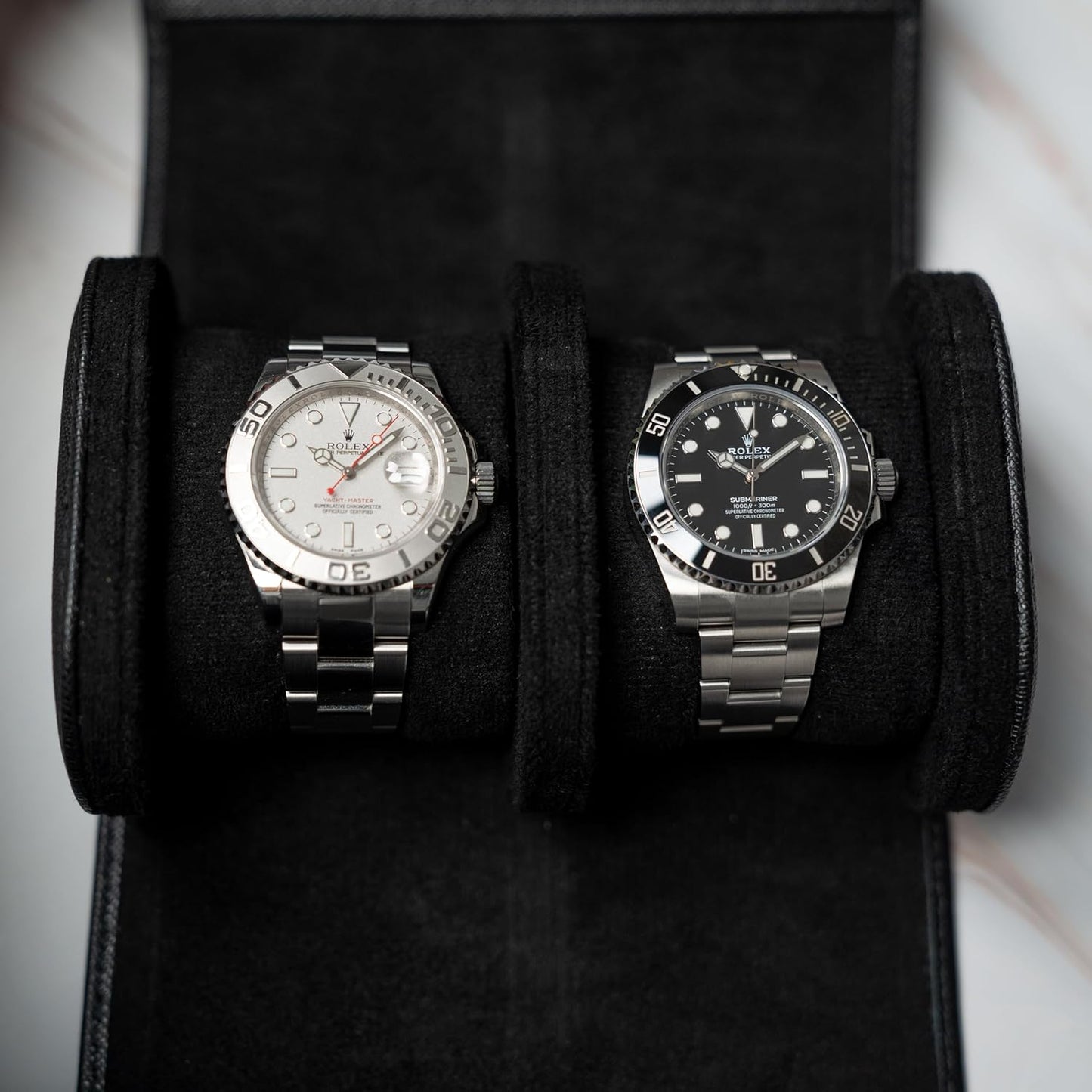 DailyWatch | Watch Roll Travel Case For 2 Watch | Luxury Watch Case In Genuine Saffiano Black Leather With Soft Velvet Interior | Watch Case Protect, Store, & Display Your Watches | All Black