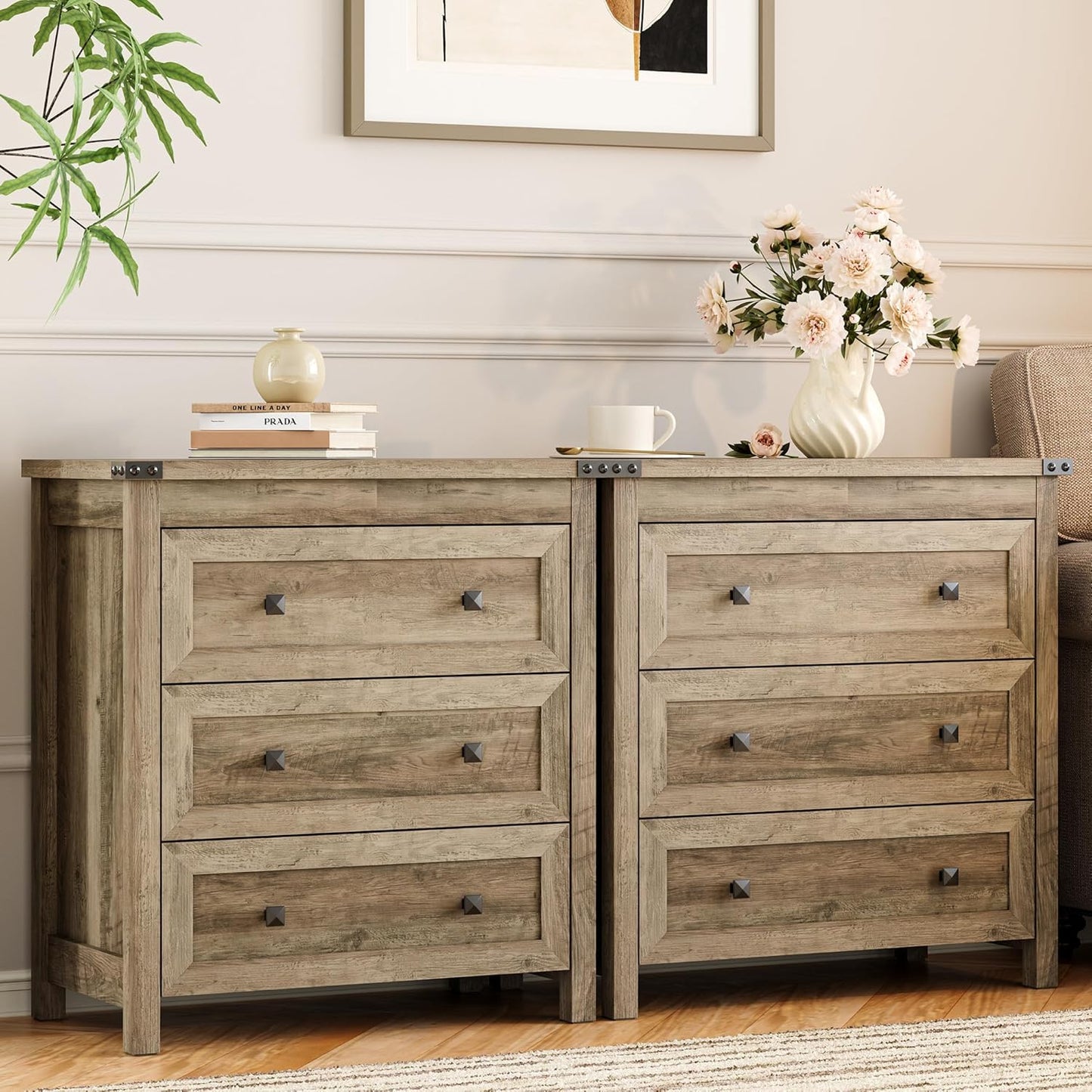 Dresser for Bedroom with 3 Drawers, Small Chests of Drawers, 27.55" Wide Farmhouse Wood Nightstand Bedside Cabinet End Table, Modern Closet Storage Organizer for Living Room, Entryway, Hallway, Grey