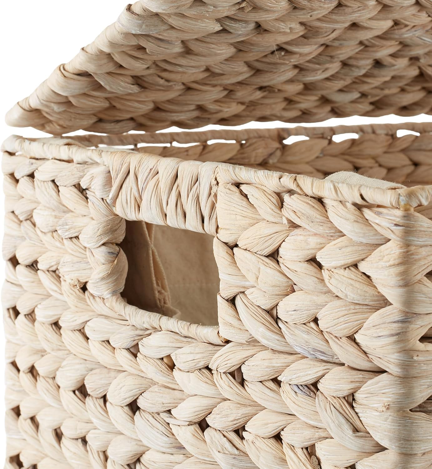 Casafield 2-Section Laundry Hamper with Removable Liner Bags - Whitewash, Woven Water Hyacinth Double Laundry Basket Sorter for Clothes and Towels