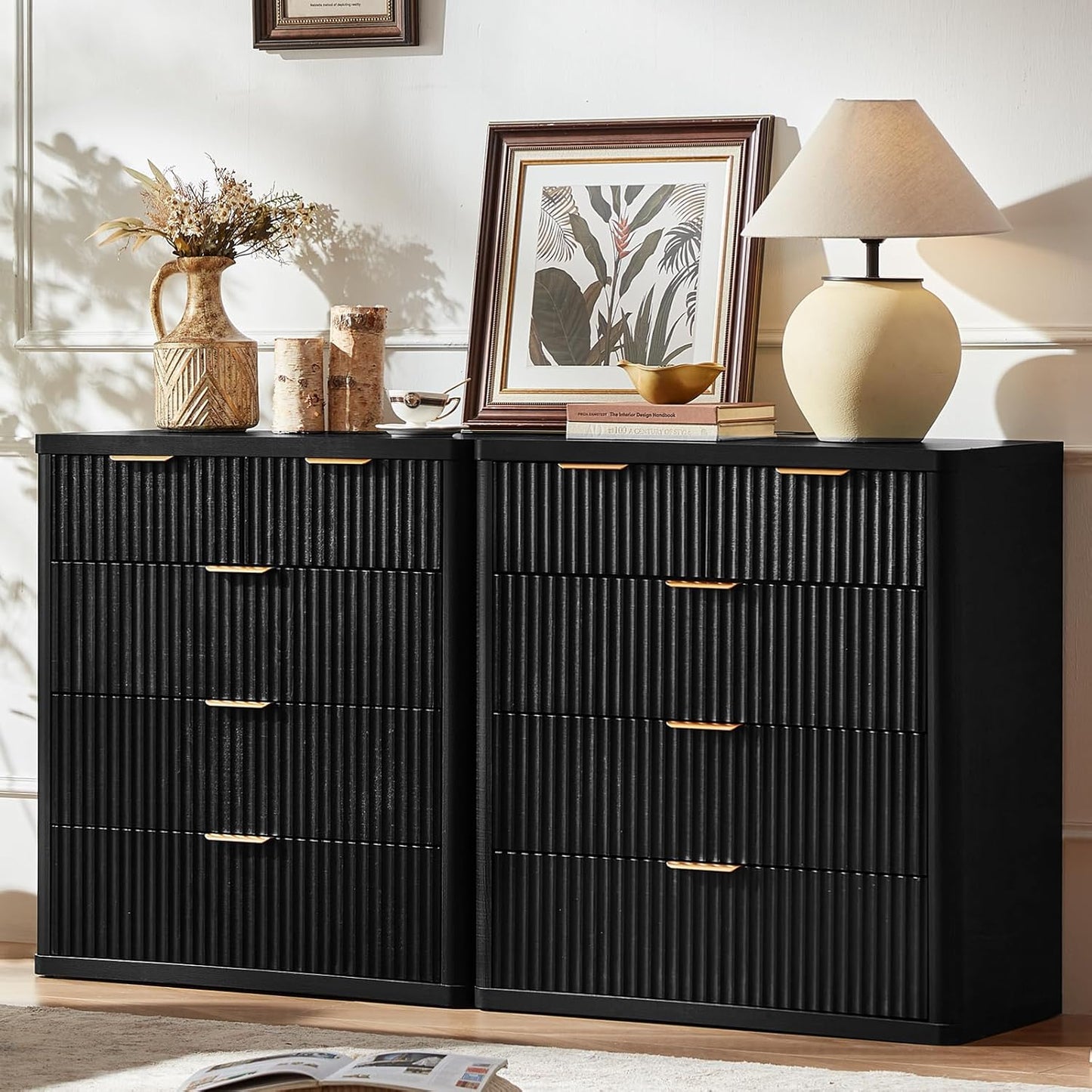 LEYAOYAO Fluted 5 Drawers Dresser for Bedroom, 34" Tall Modern Chest of Drawers with Metal Handle, Curved Profile Design,Black Wood Drawer Organizer for Bedroom, Living Room, Hallway, Entryway