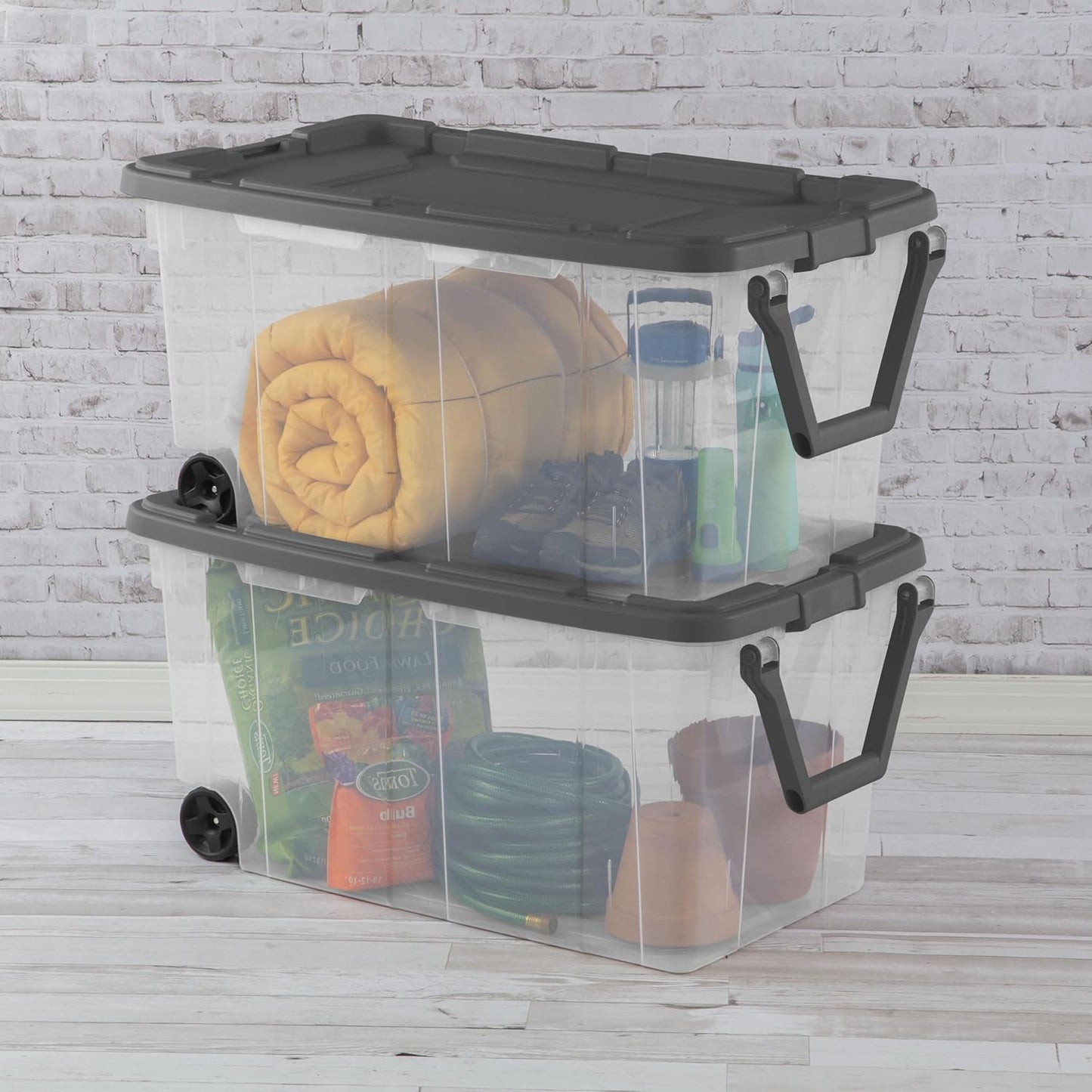 160 Qt Durable Clear Storage Box,Storage Bins With Wheels, Moisture-Proof Buckle Cover,Handle, Wheels, Stackable Design, Anti-Slip Lock Buckle, Suitable For Home Storage, Garage,Gray