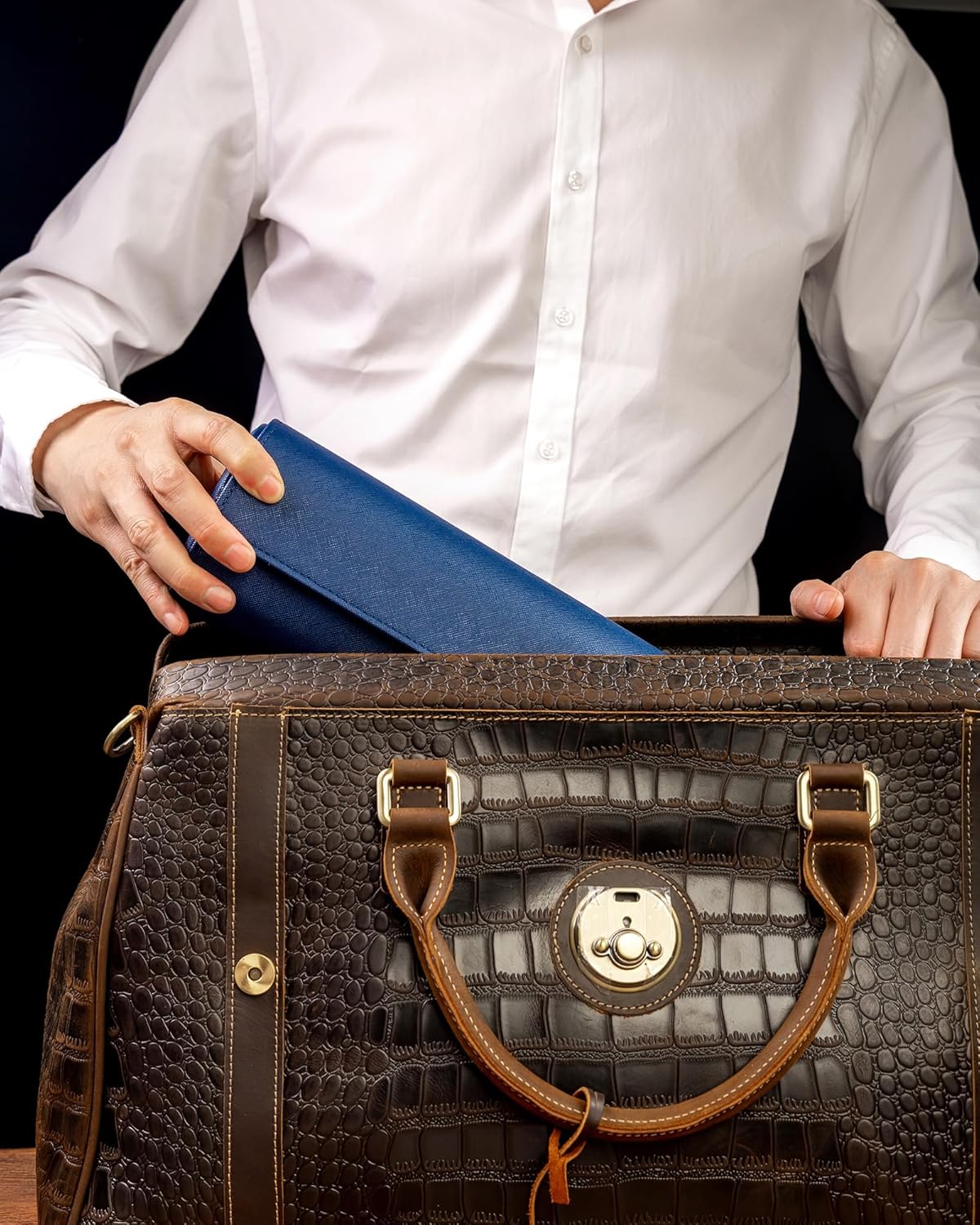 MR.OKAY 3 Watch Travel Case -Classic Leather Watch Case with Perfect Texture. Watch Carrying Case or Organizer for Storage and Display. Ideal Gift for Men Traveling, All Handmade by Artisans
