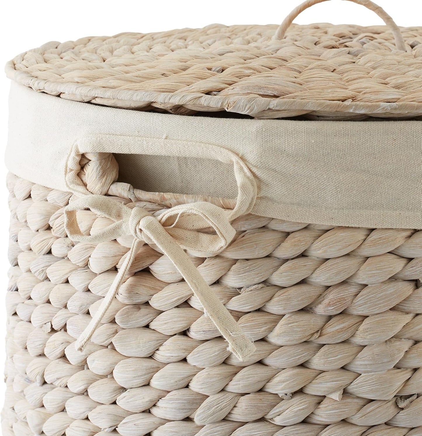 Casafield Round Laundry Hamper with Lid and Removable Liner Bag - Whitewash, Woven Water Hyacinth Wicker Laundry Basket for Clothes and Towels