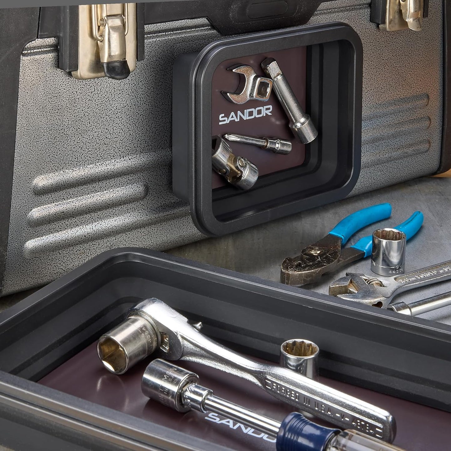 Collapsible Magnetic Parts Tray Set - 3 Different Size Tool Trays for Screw, Bolts, Nuts, Washers, Pins and Other Small Metal Parts, Mechanic Tool Gifts for Men - Black