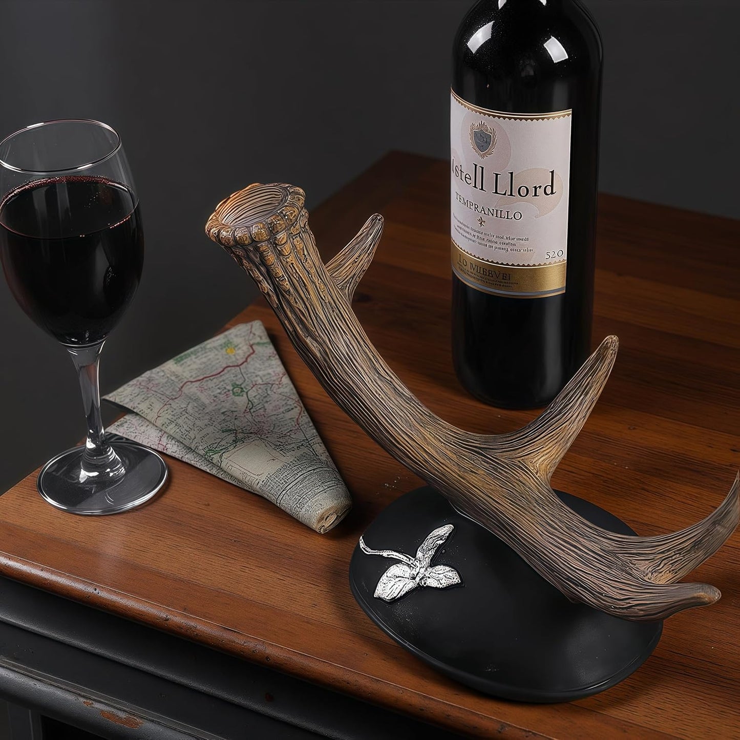 Antler Wine Bottle Rack, Rustic Resin Countertop Single Wine Bottle Holder, Practical Home Tabletop Decor Craft for Living Room, Dining Room, Cellar, and Bar
