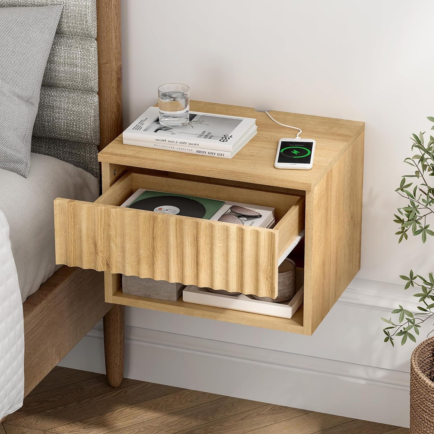 Floating Nightstands Set of 2 with Drawer and Open Shelf, Small Wall Mounted Bedside End Table, Modern Fluted Night Stand for Bedroom, Living Room, Natural Oak