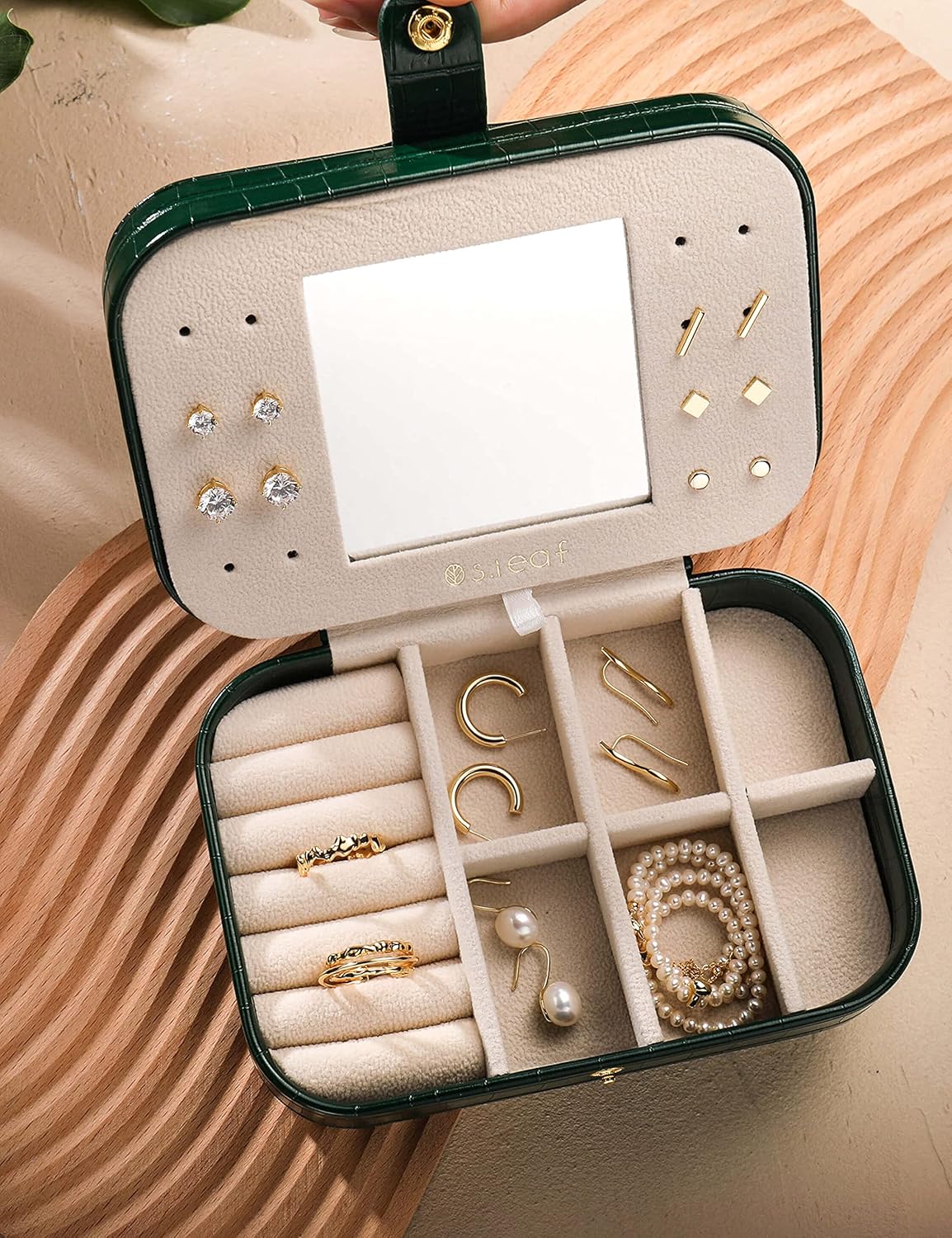 S.Leaf Travel Jewelry Organizer Boxes for Women Small Portable Necklace Earrings Bracelet Rings Travel Case Best Friend Birthday Gifts for Women Trendy (13_Crocodile_Emerald_Big)