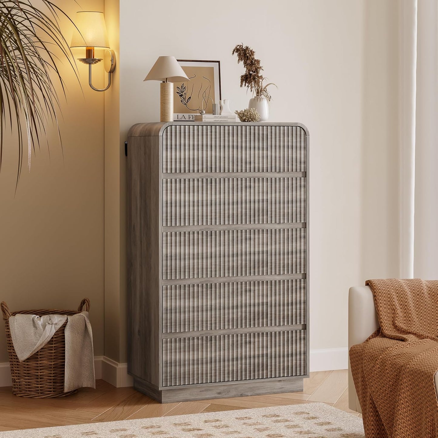 Tall Dresser for Bedroom with 5 Drawers, Fluted Chest of Drawers with Round Curved Corner, Hidden Handles, Modern Wood Storage Organizer for Bedroom, Nursery, Living Room